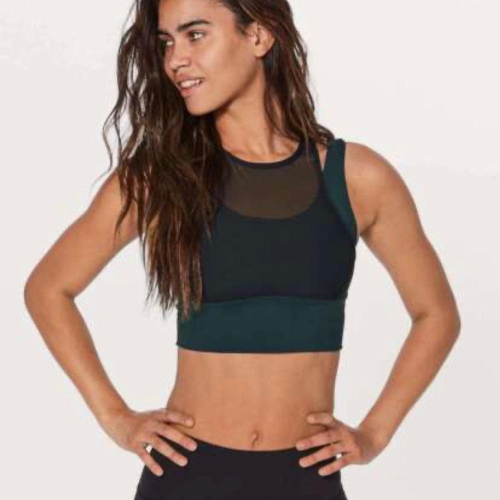 lululemon athletica Black and Dark Green Crop Top
